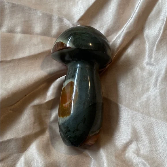 Ocean Jasper Crystal Mushroom Decor - Picture 4 of 5